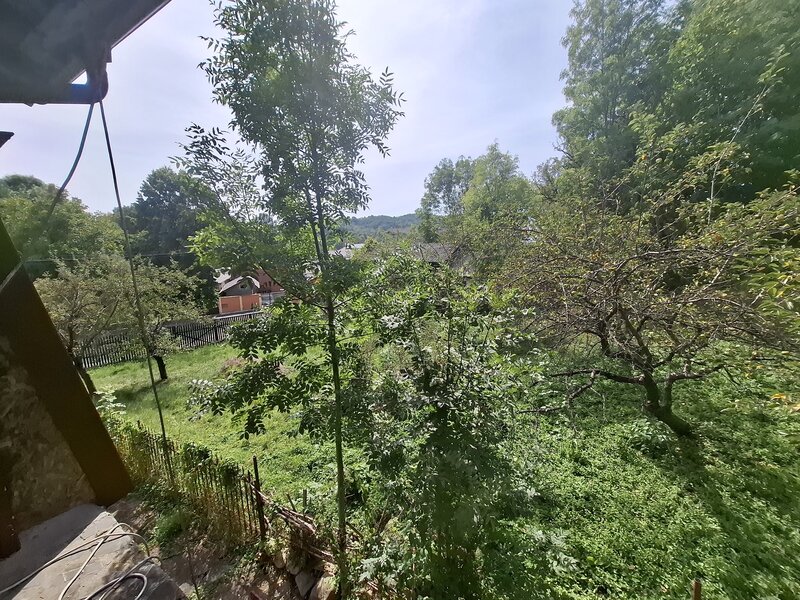 Fieni (Dambovita) Vand casa cu 6 camere, P+Etaj+M