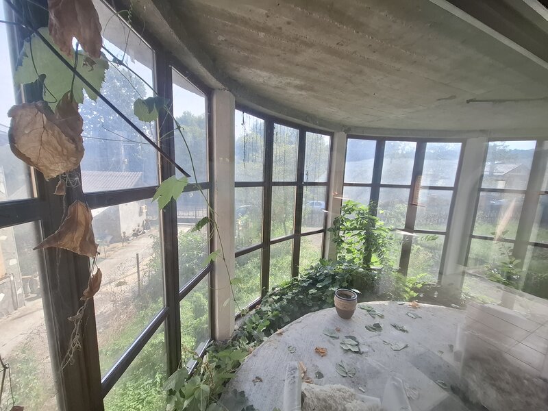 Fieni (Dambovita) Vand casa cu 6 camere, P+Etaj+M